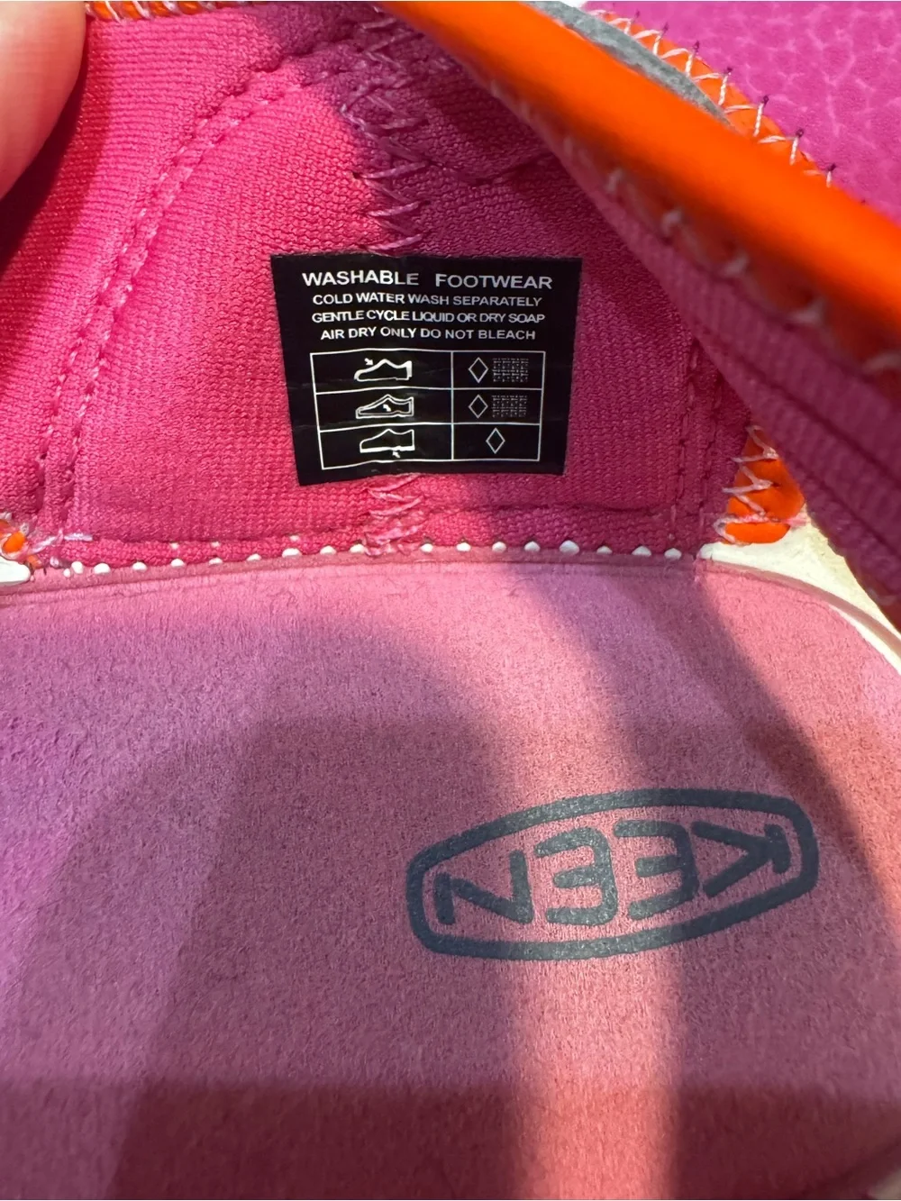 Keen Knotch River Open Toe Sandals Youth Size 2 Pink Magenta Girl’s Waterproof